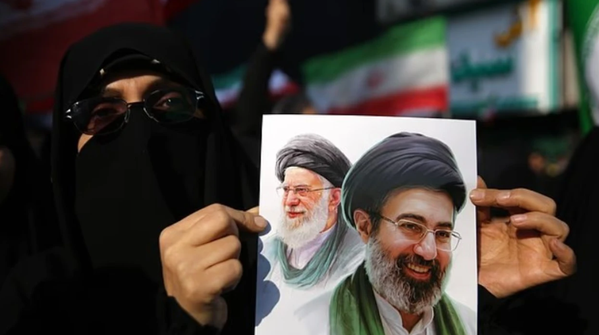 New Iranian Supreme Leader ‘As Bad as His Father,’ Say Some Iranians – Others Rally to Pledge Allegiance
