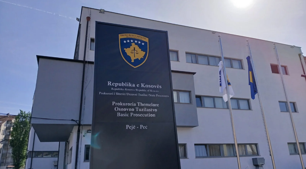 Vrasje në Klinë: Arrestohet i dyshuari pas të shtënave me armë zjarri