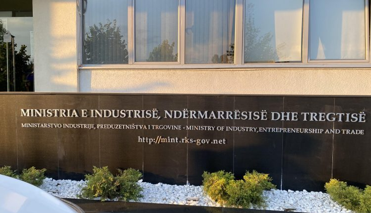 Aksion në ARBK për ndryshim pronësie biznesi, MINT: Rasti lidhet me keqinterpretim të një aktgjykimi